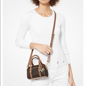 Brand new Michael Kors cross body/hand bag